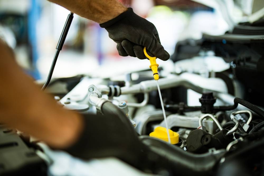 four important pieces of information about oil and your car