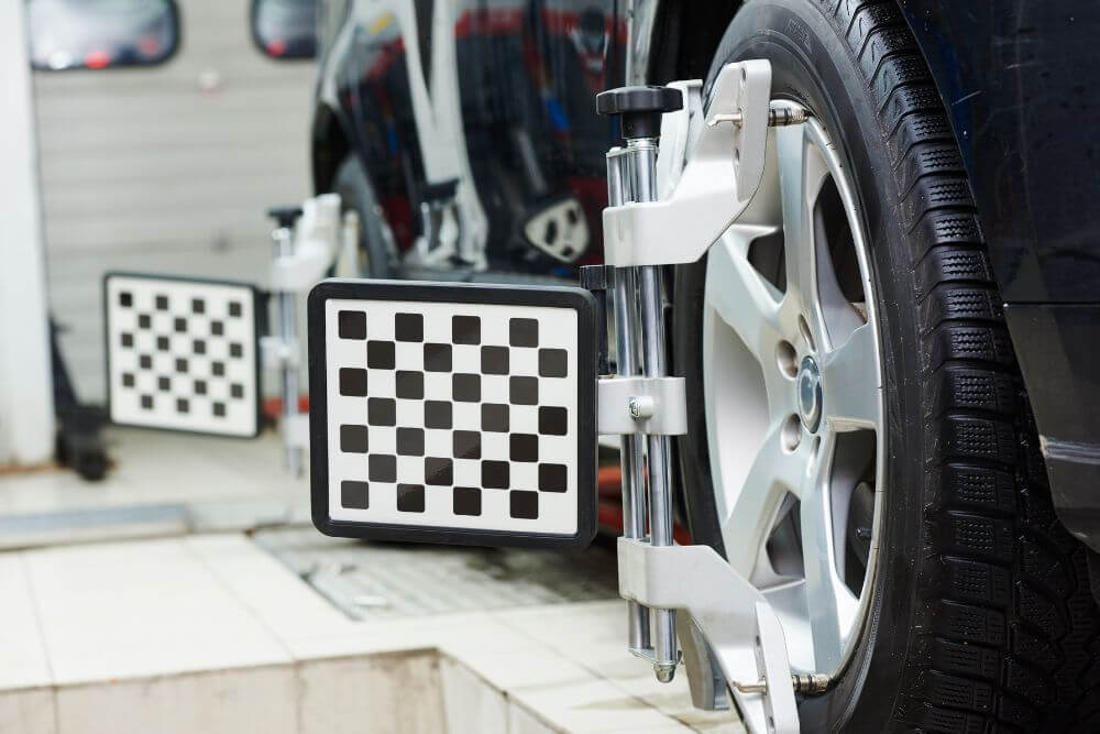 The 4 Most Common Causes of Poor Front End Alignment in Cars